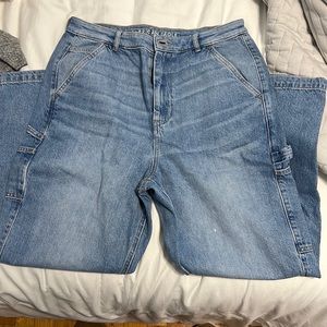 American Eagle High waist 90s boyfriend Jeans